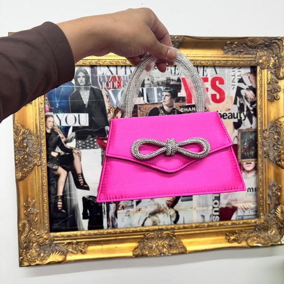 Chic Pink Mini Bag with Gold Bow - Picture 8 of 8